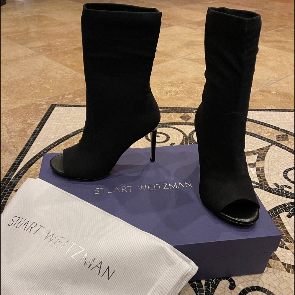Stuart Weitzman Hugger Black Micro Heels